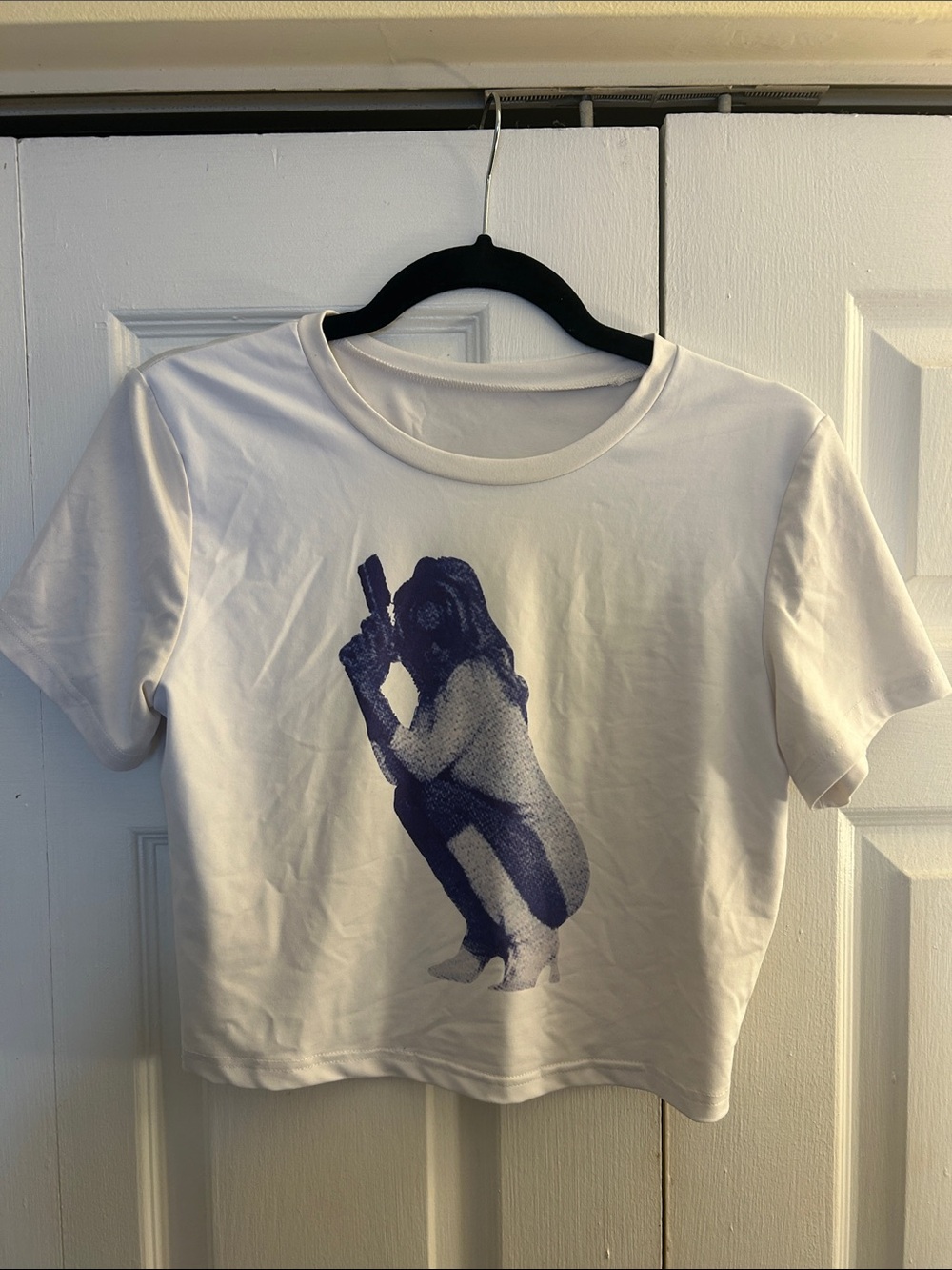 Kollyy White Graphic Crop Top with Navy Photo Silhouette - Women